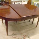 389 8752 DINING TABLE